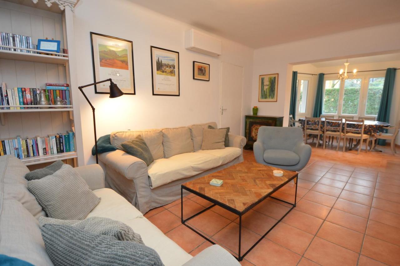 Villa In Comps With Private Pool And Airco المظهر الخارجي الصورة